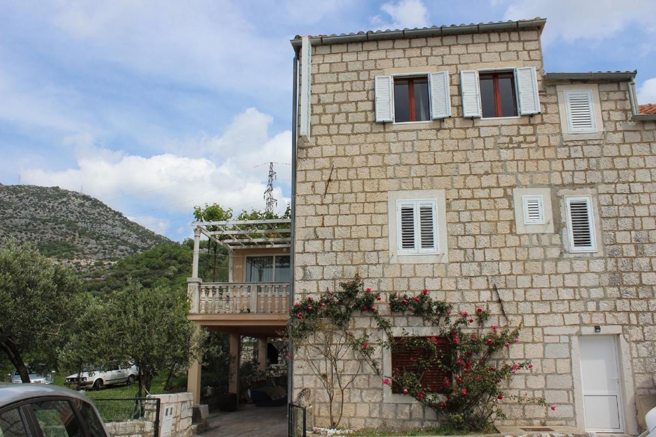 Apartments Baldo Slano Extérieur photo